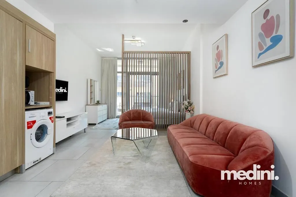 Large Studio In Jvc - Dubai United Arab Emirates