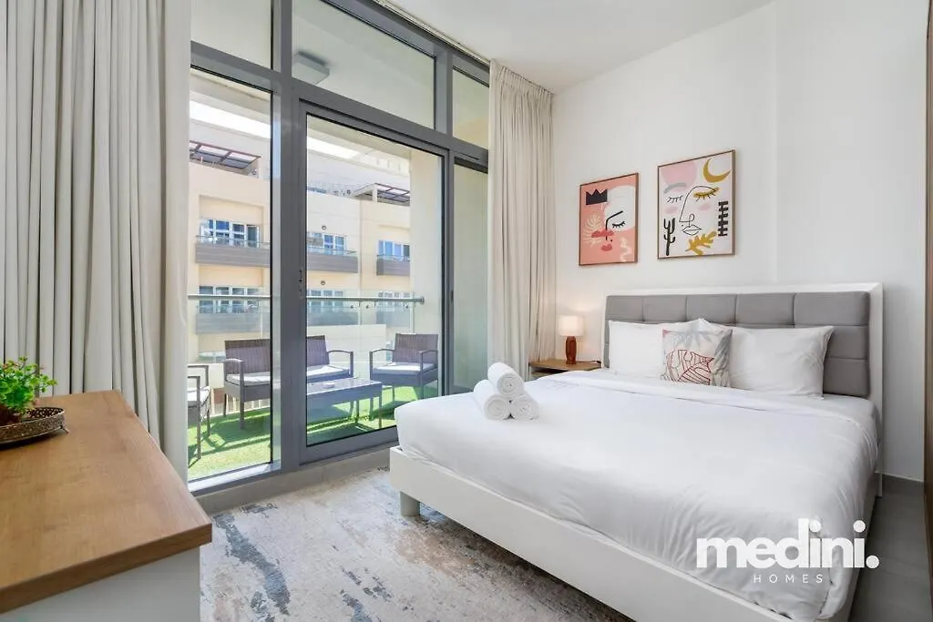 Large Studio In Jvc - Dubai