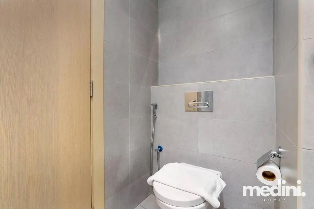 Large Studio In Jvc - Dubai