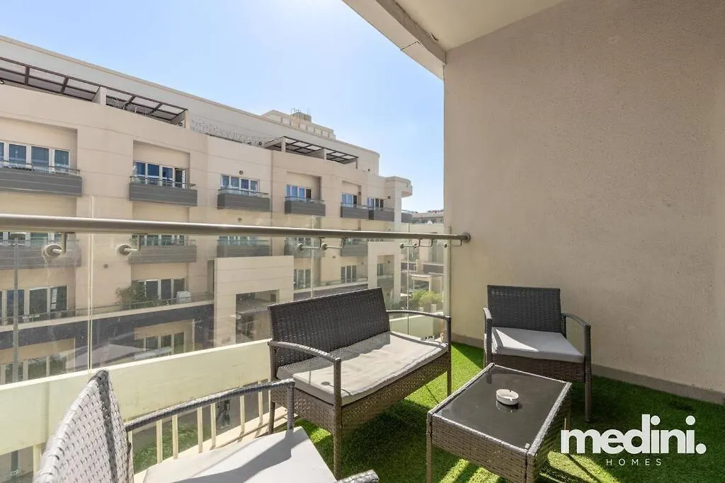 Large Studio In Jvc - Dubai